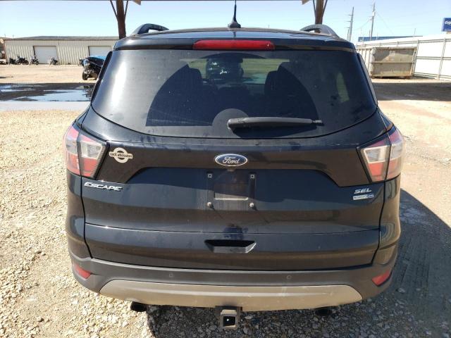  FORD ESCAPE 2018 Czarny