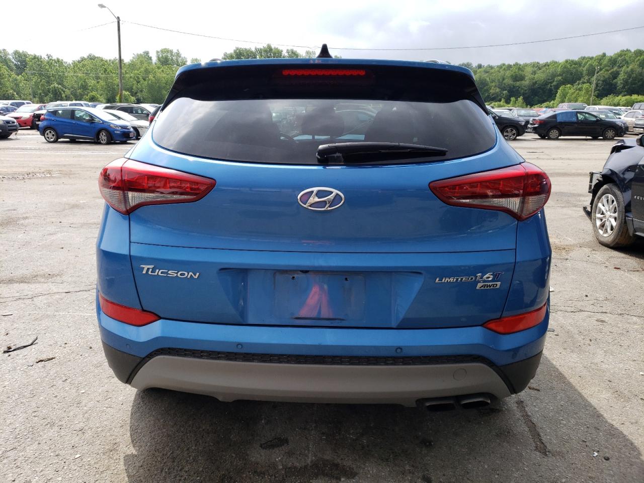 2018 Hyundai Tucson Value VIN: KM8J3CA25JU695644 Lot: 54892344