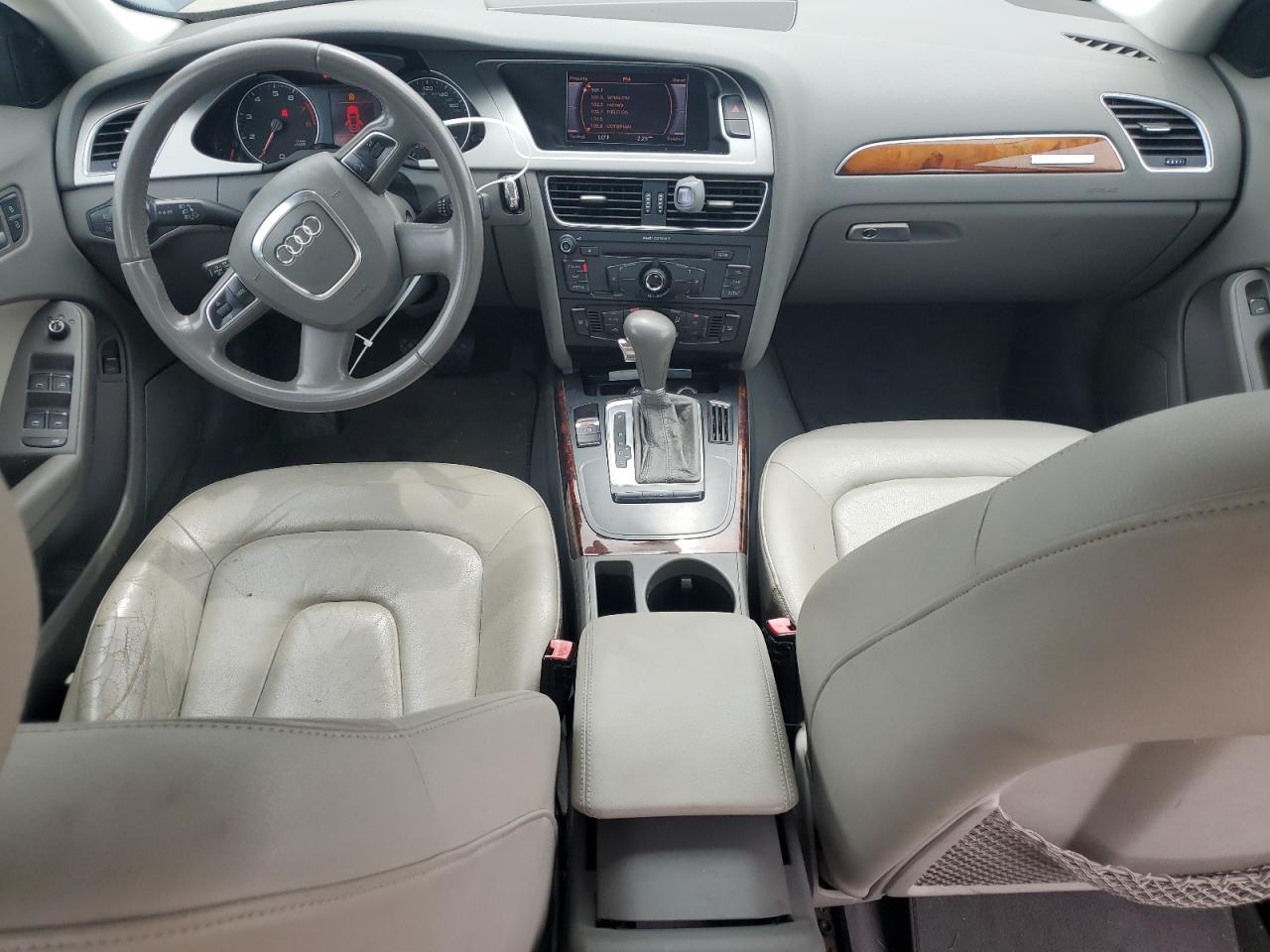 2010 Audi A4 Premium VIN: WAUBFAFL6AN027221 Lot: 53878314