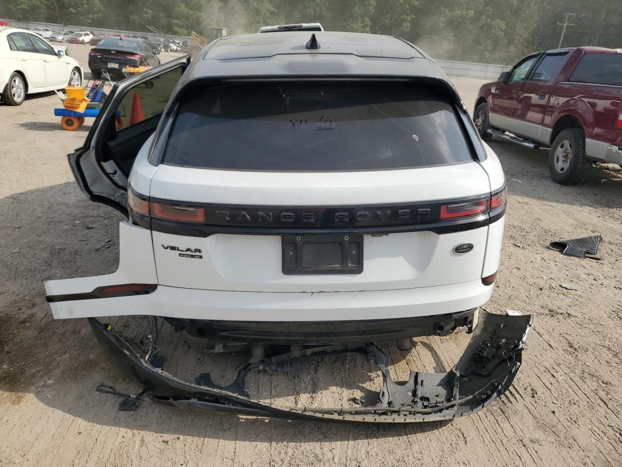 2018 Land Rover Range Rover Velar R-Dynamic Se VIN: SALYL2RX5JA710909 Lot: 60899864