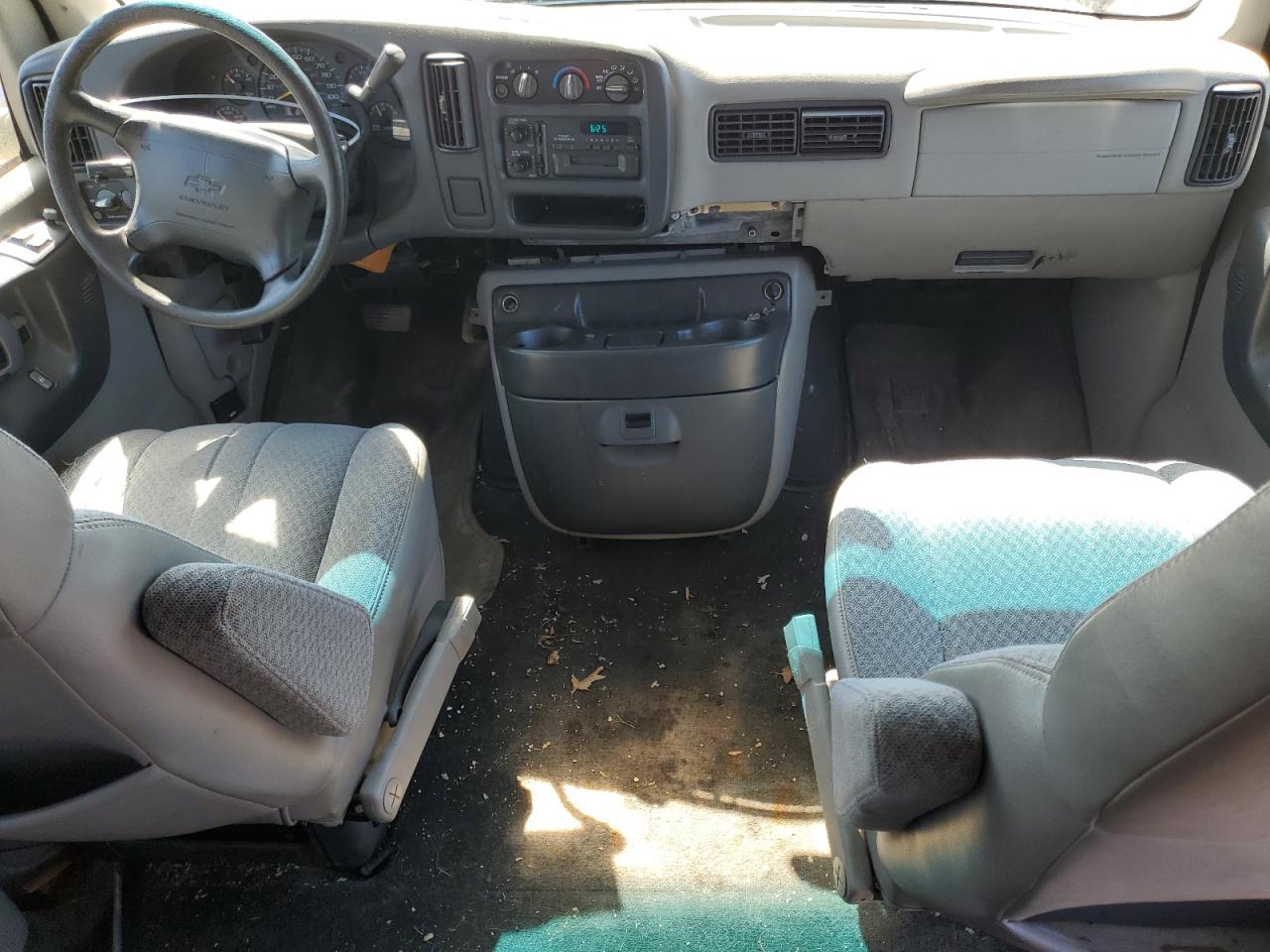 1997 Chevrolet Express G3500 VIN: 1GAHG39R5V1103684 Lot: 54015054