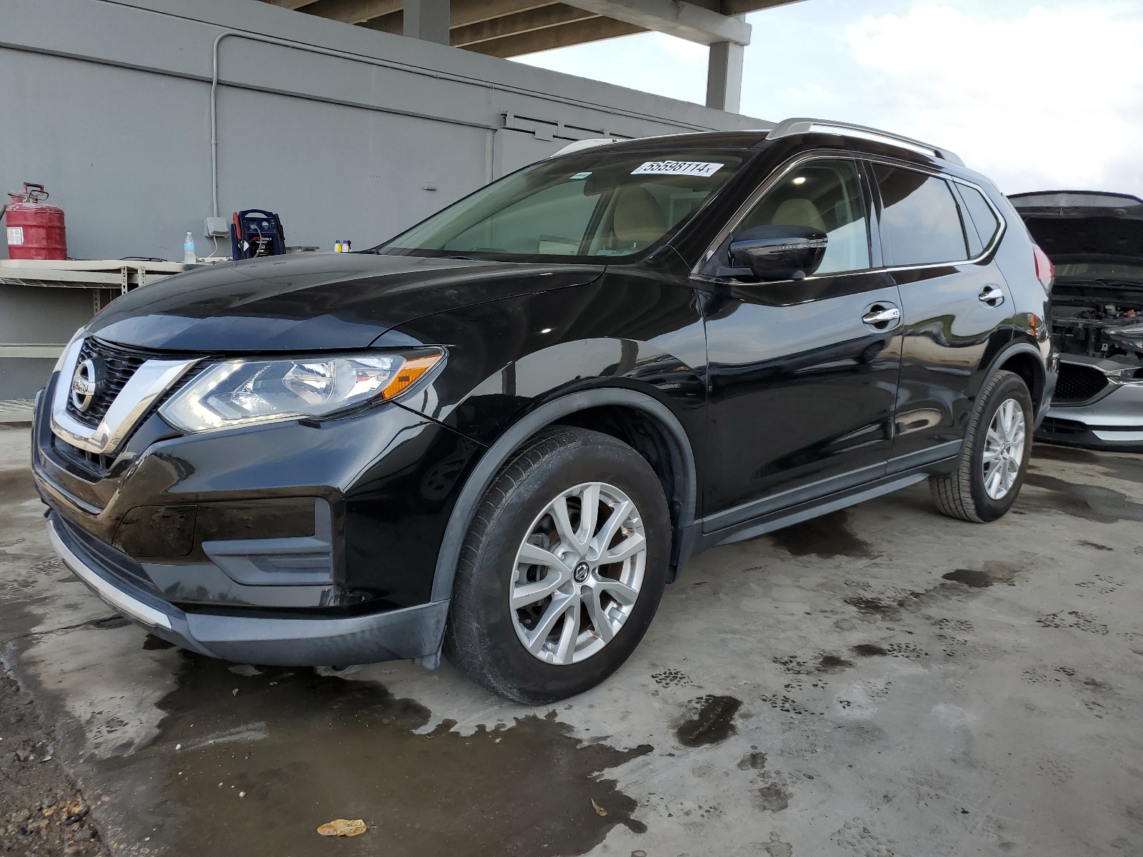 2017 Nissan Rogue S vin: KNMAT2MT7HP514717