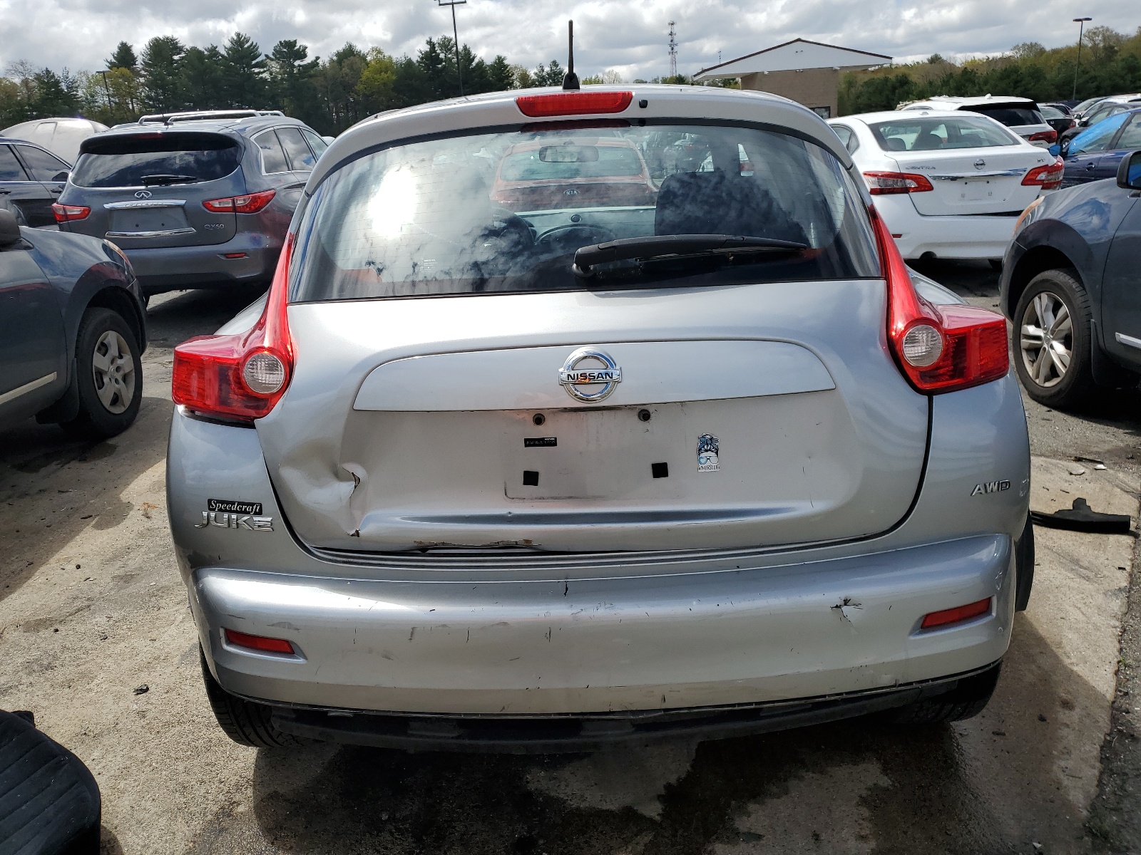 JN8AF5MV2BT015529 2011 Nissan Juke S