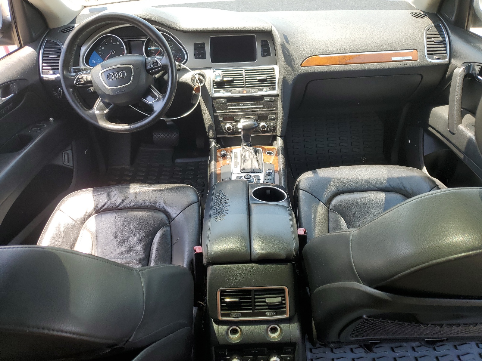 WA1LGAFE7CD000537 2012 Audi Q7 Premium Plus