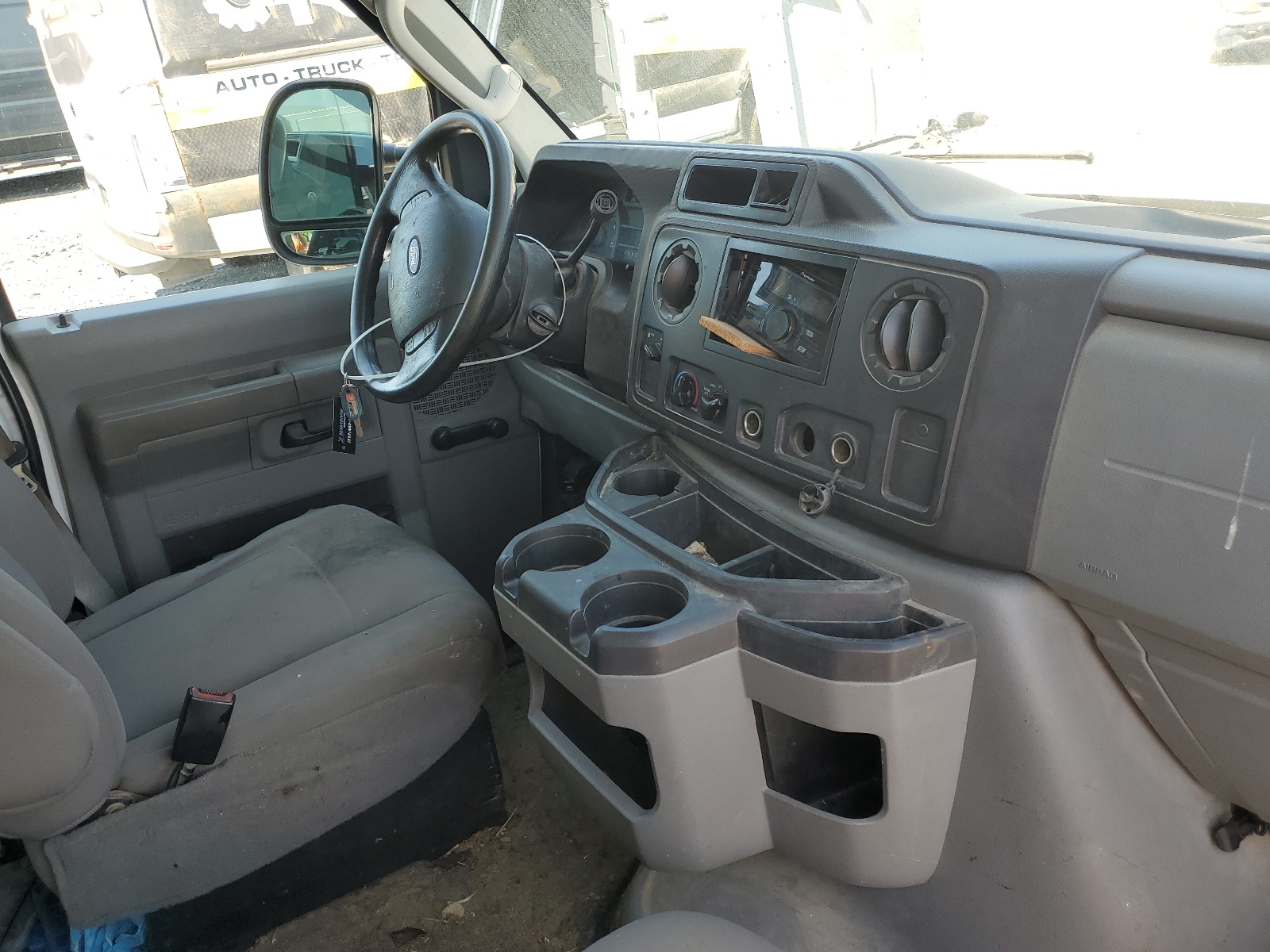 1FDSE35L39DA88834 2009 Ford Econoline E350 Super Duty Cutaway Van