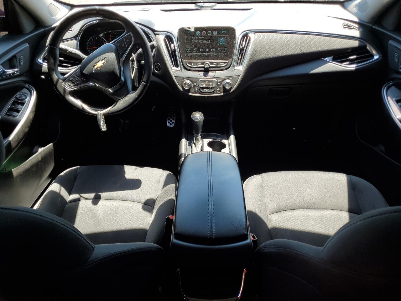 2016 Chevrolet Malibu - Image 8