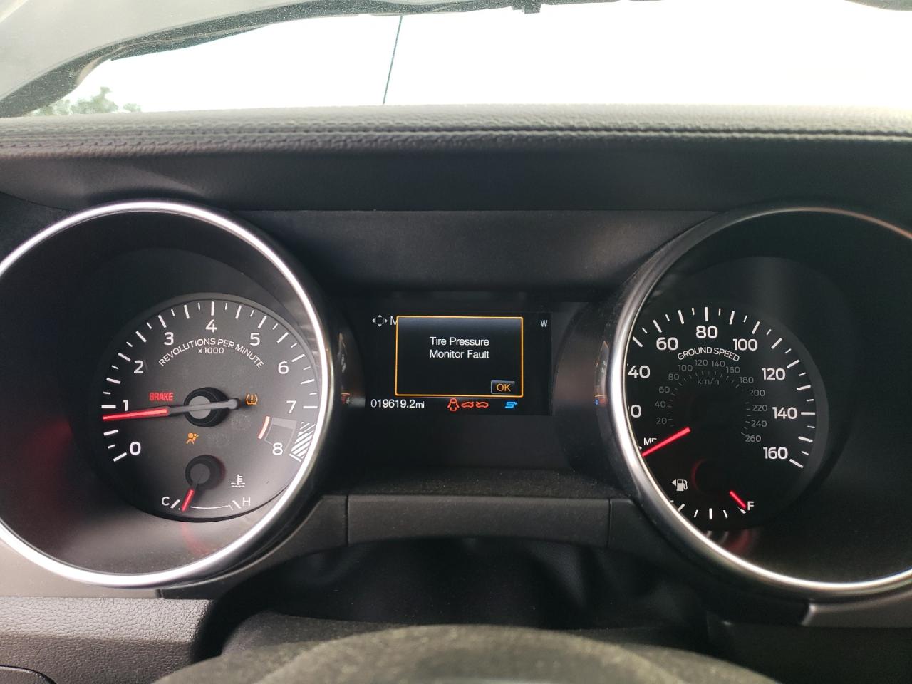 2022 Ford Mustang - Image 9