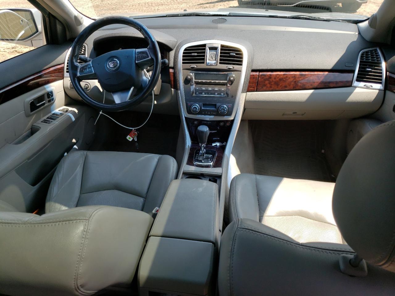 2008 Cadillac Srx VIN: 1GYEE637680107725 Lot: 53952444