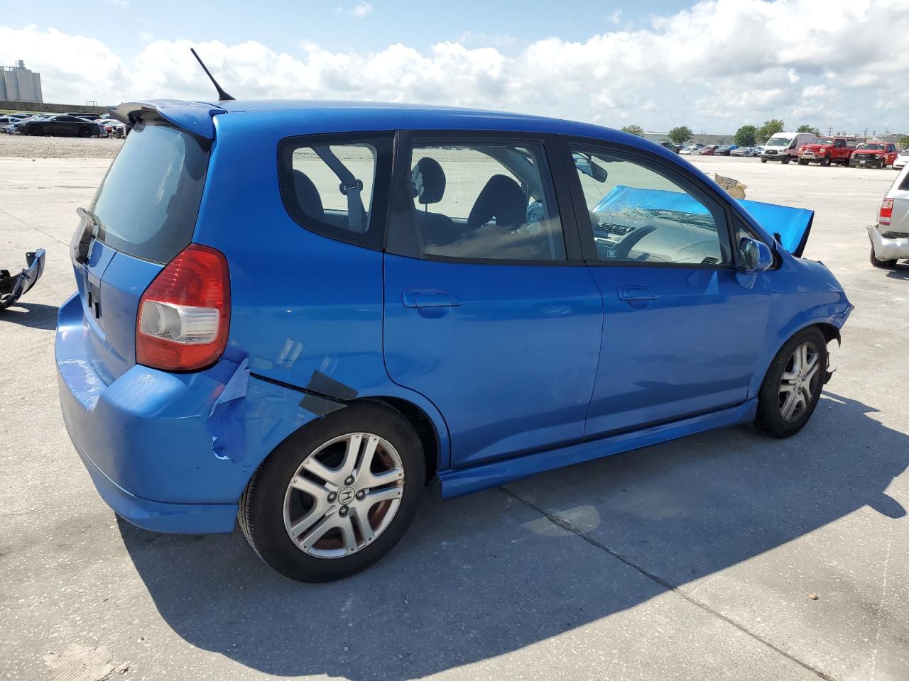 2007 Honda Fit - Image 3