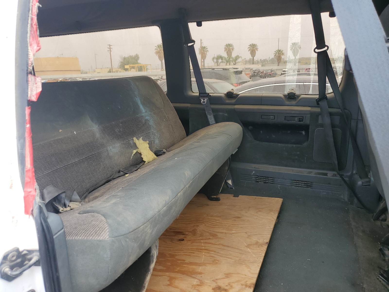 1FBHE31G2RHB83051 1994 Ford Econoline E350