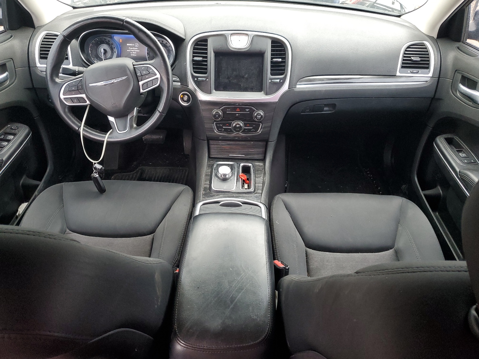 2C3CCAAG1JH293947 2018 Chrysler 300 Touring