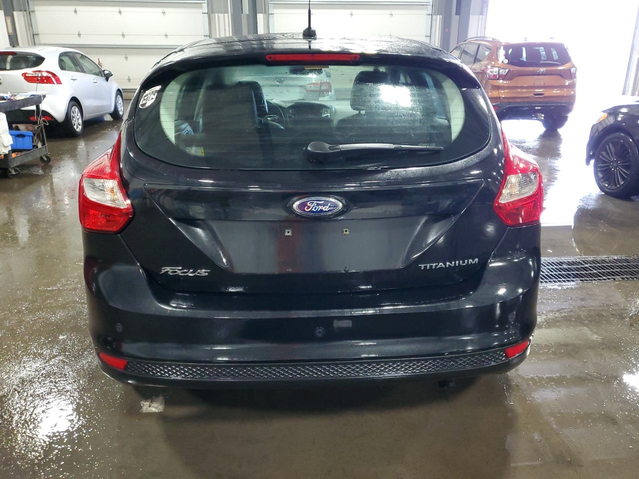 2012 Ford Focus Titanium VIN: 1FAHP3N22CL391820 Lot: 55351694