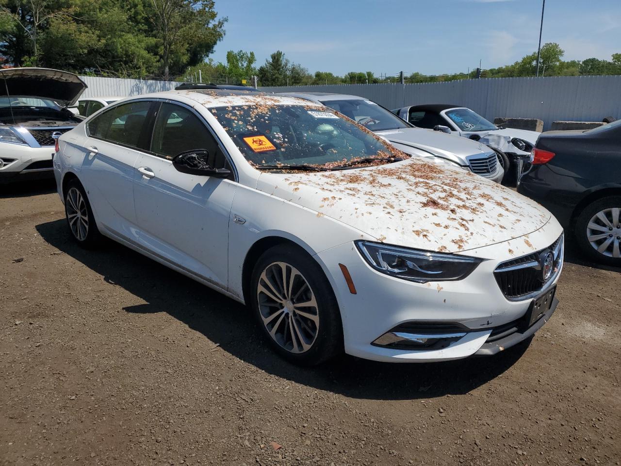 2018 Buick Regal Essence VIN: W04GR6SXXJ1098736 Lot: 51875034