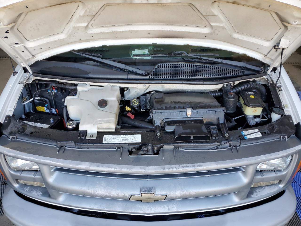 1999 Chevrolet Express G1500 VIN: 1GCFG15W4X1099273 Lot: 57133884