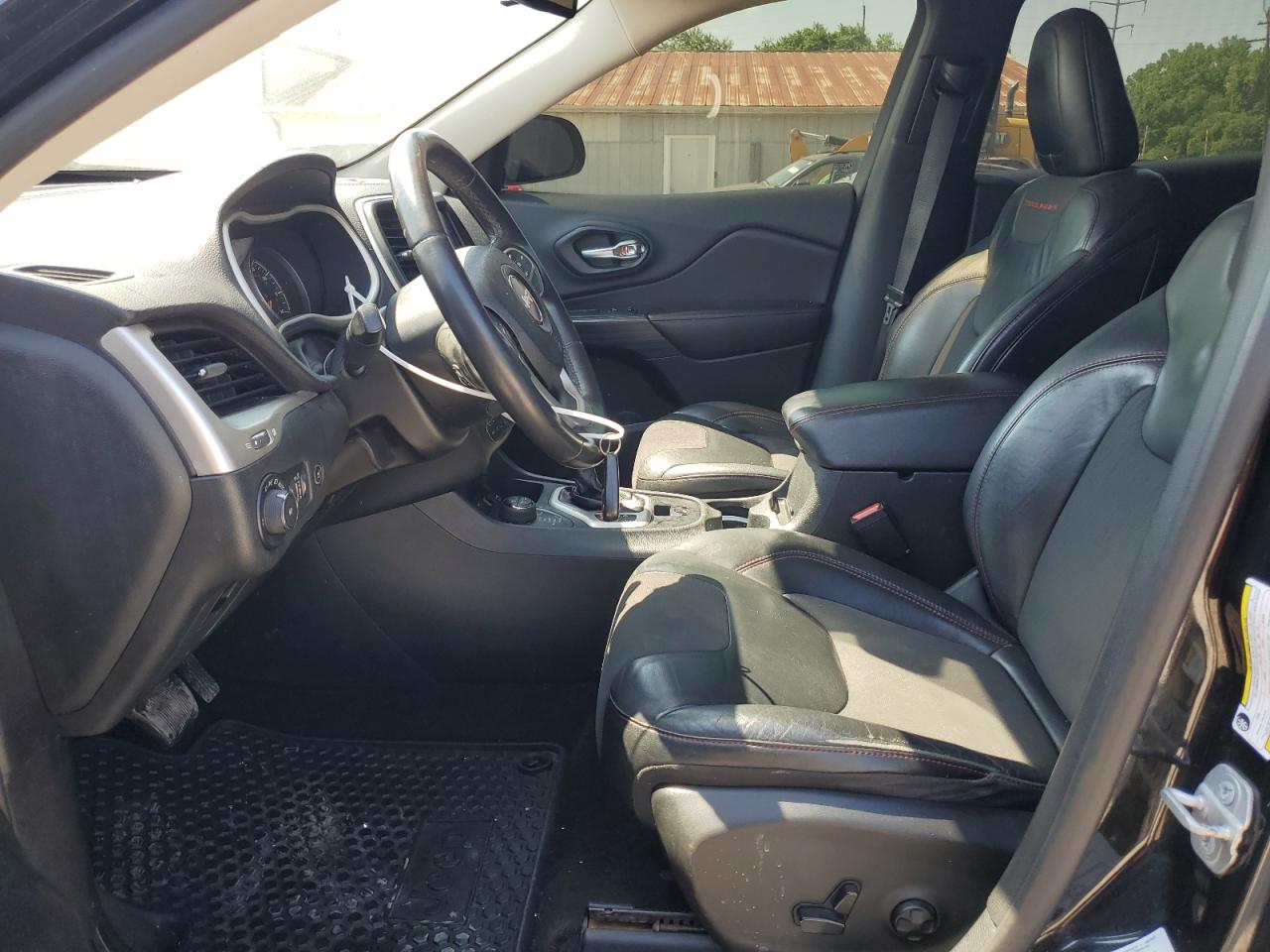 2015 Jeep Cherokee Trailhawk VIN: 1C4PJMBB0FW624579 Lot: 55664694