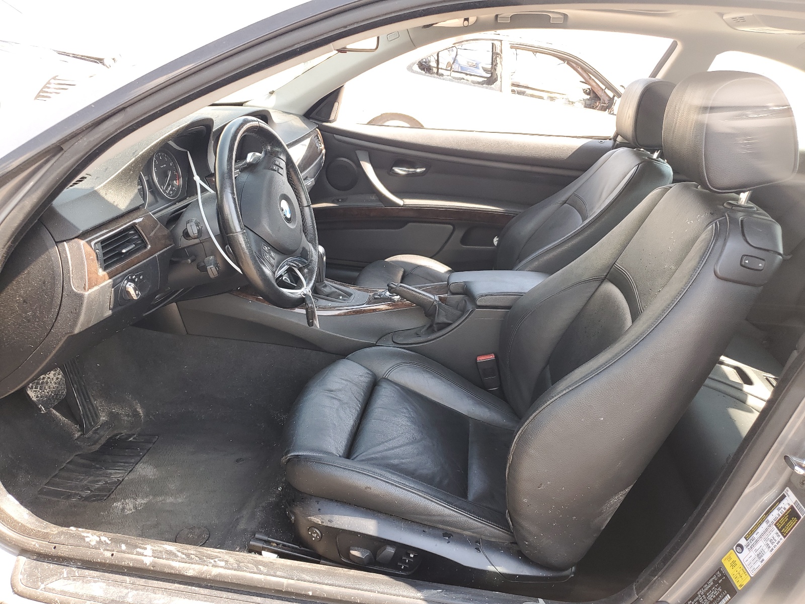 WBAWC73539E068548 2009 BMW 335 Xi