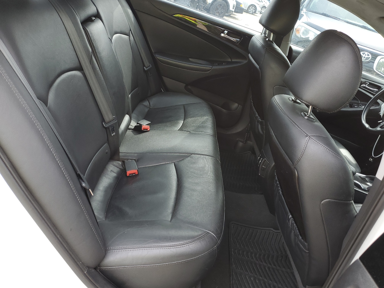 5NPEC4ABXDH689879 2013 Hyundai Sonata Se