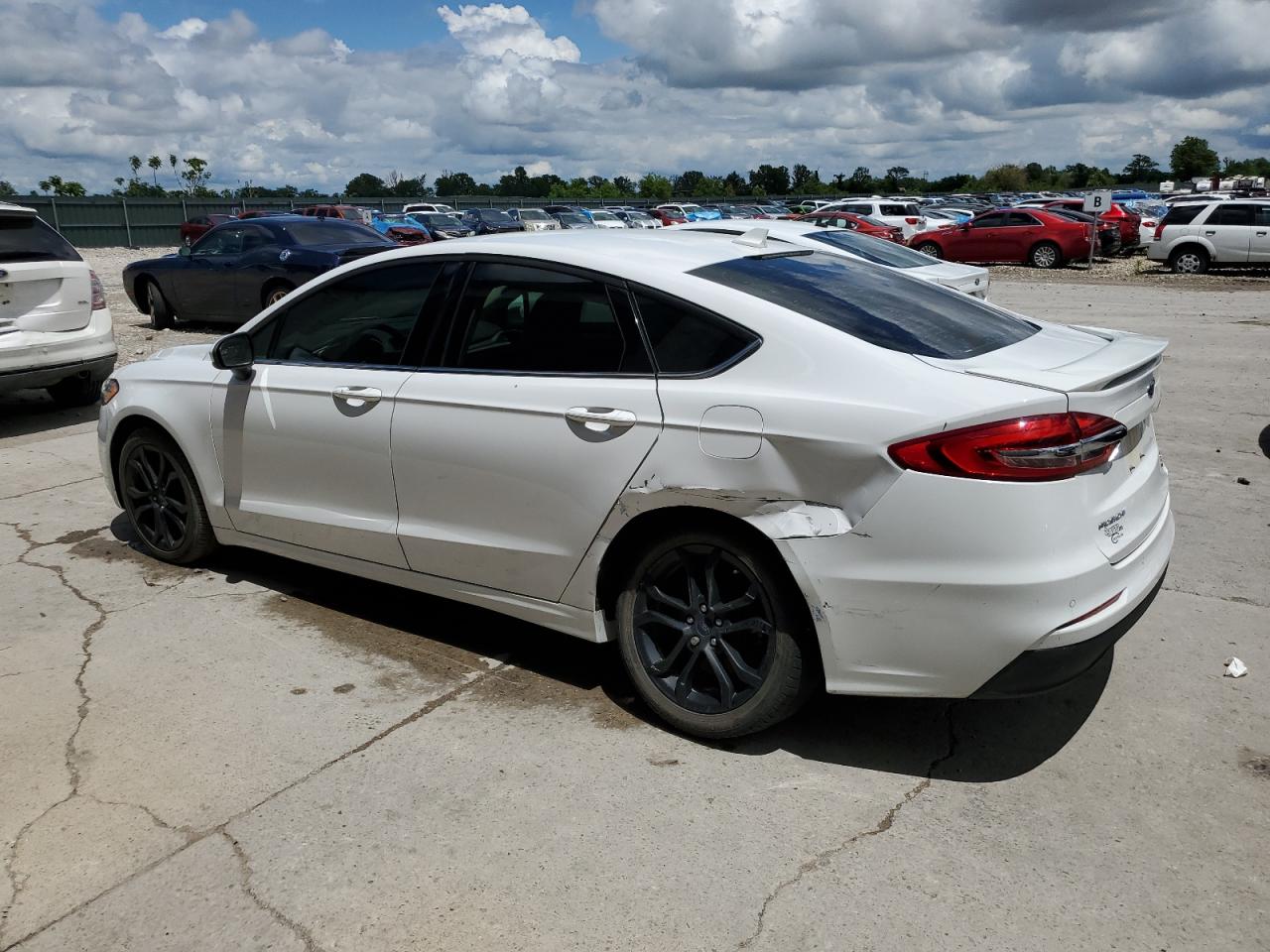 3FA6P0HD9LR168422 2020 FORD FUSION - Image 2