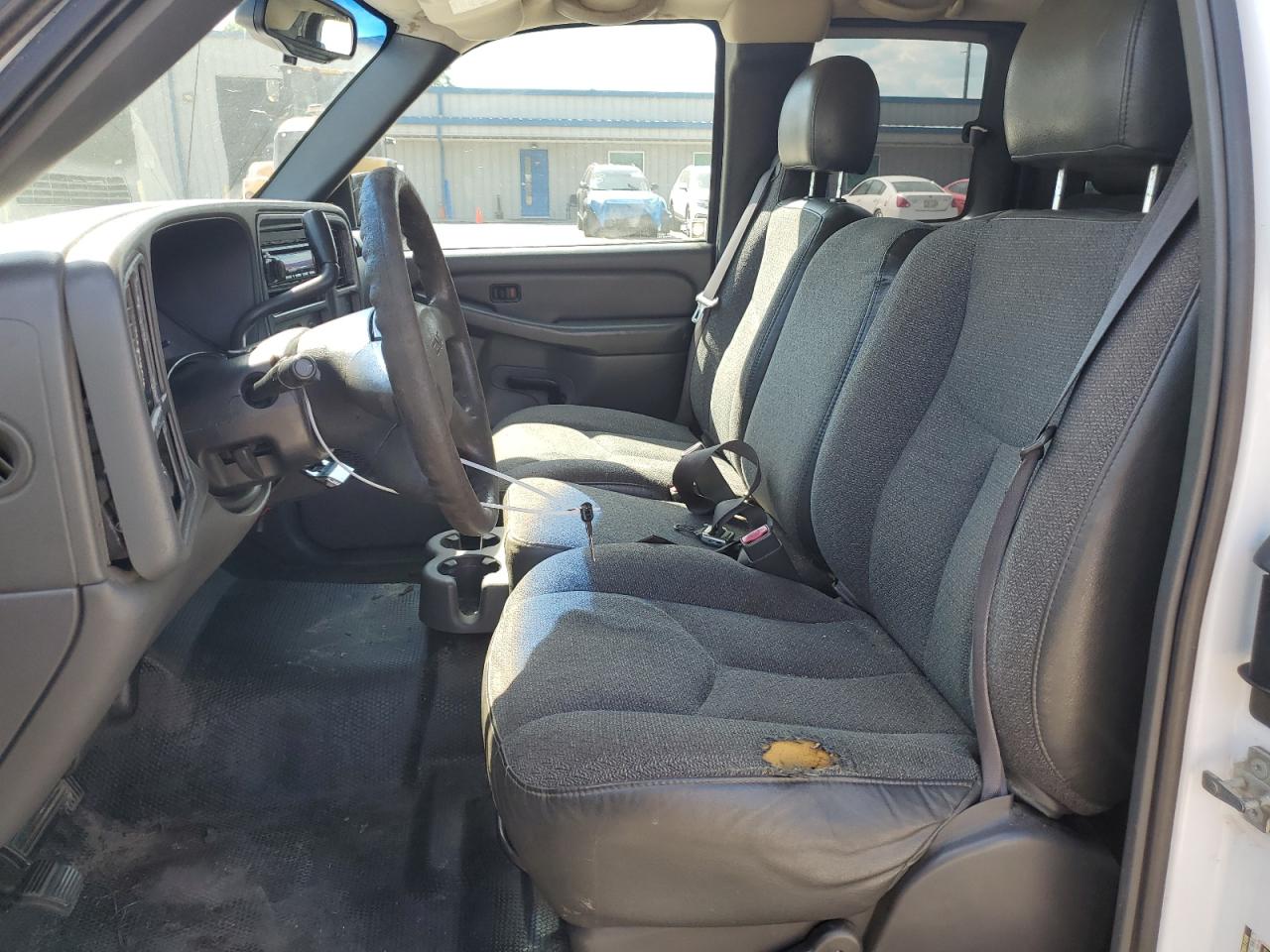 2004 GMC New Sierra C1500 VIN: 1GTEC19X04Z236295 Lot: 56830094