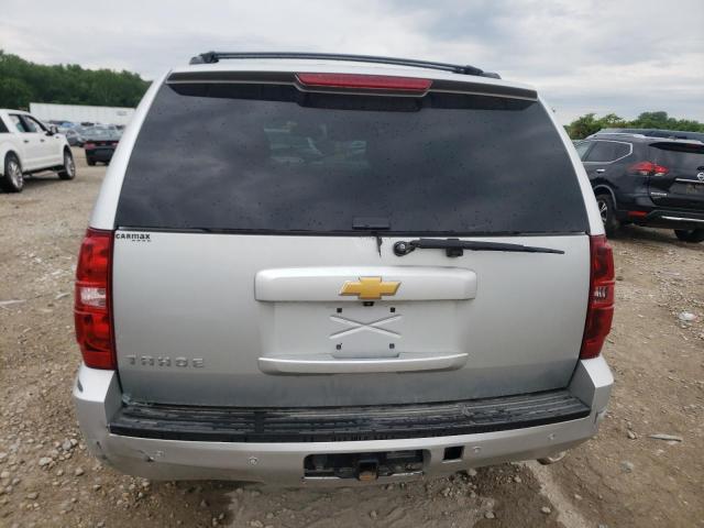 Паркетники CHEVROLET TAHOE 2013 Сріблястий