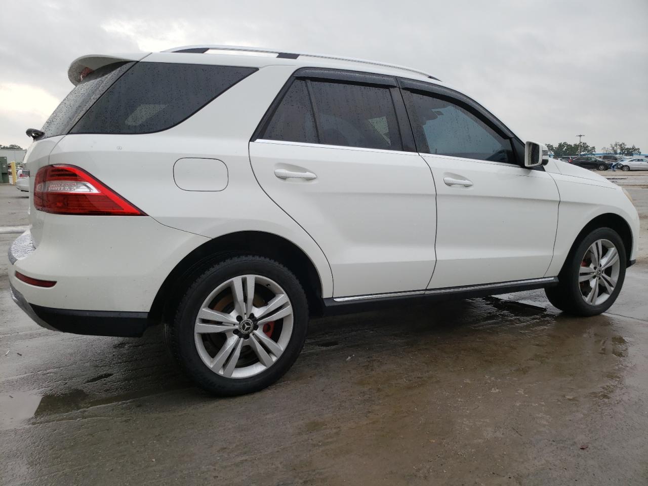 2015 Mercedes-Benz Ml 350 VIN: 4JGDA5JB6FA461892 Lot: 54515344