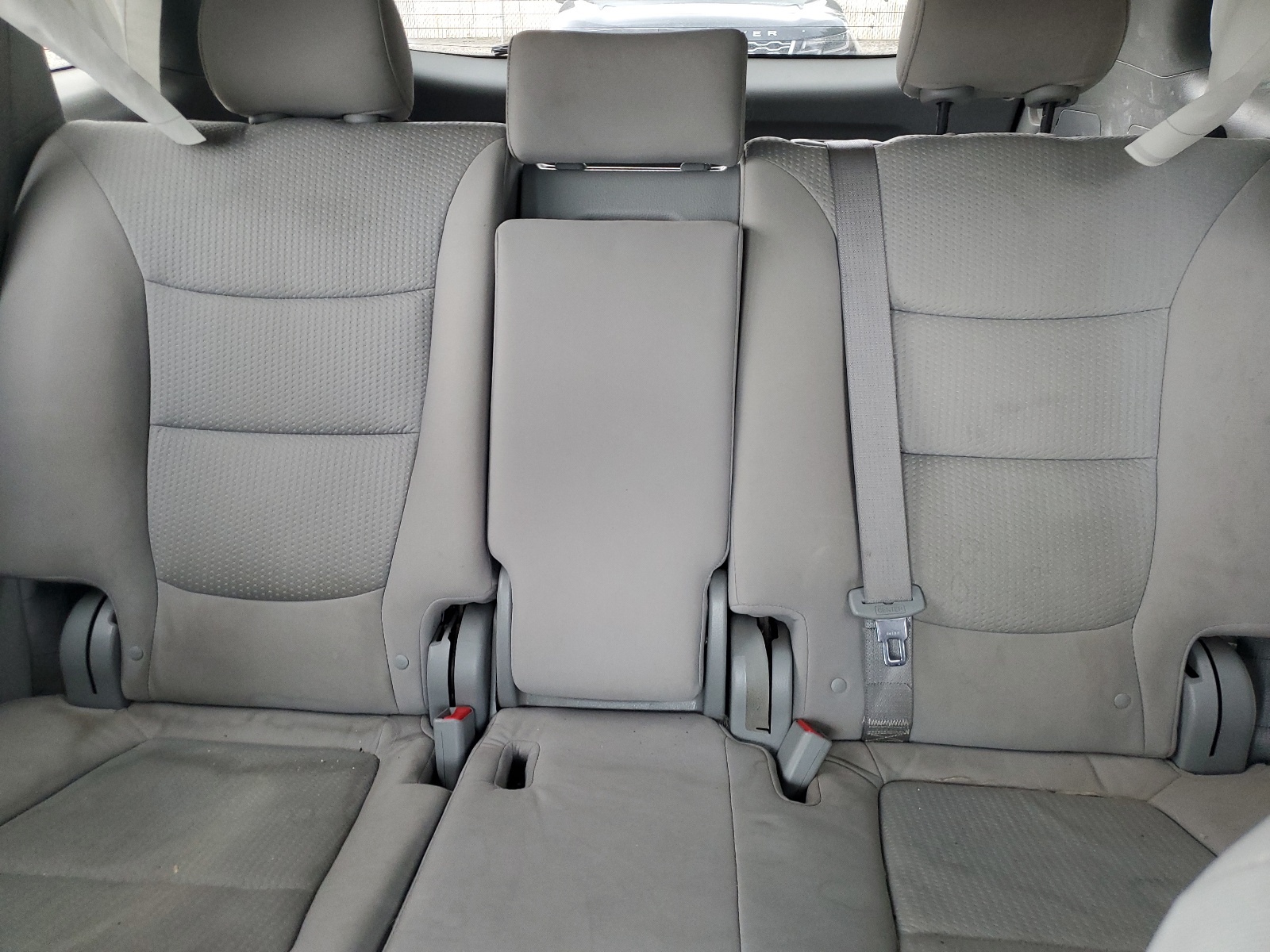 5XYKT3A6XCG227022 2012 Kia Sorento Base