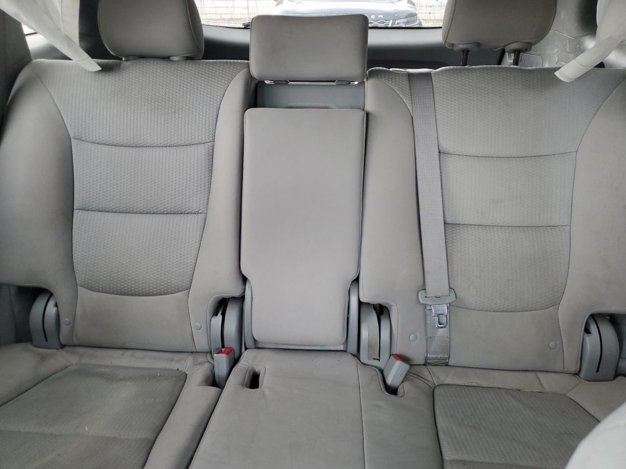 2012 Kia Sorento Base VIN: 5XYKT3A6XCG227022 Lot: 56192724