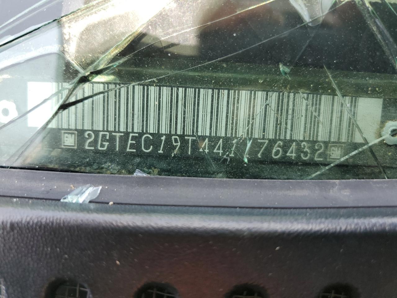 2004 GMC New Sierra C1500 VIN: 2GTEC19T441176432 Lot: 55914154