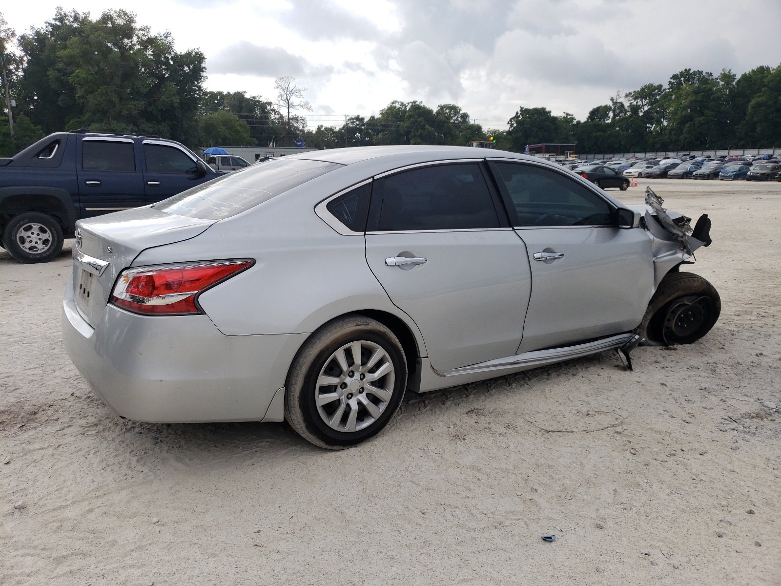 1N4AL3AP2FN376774 2015 Nissan Altima 2.5