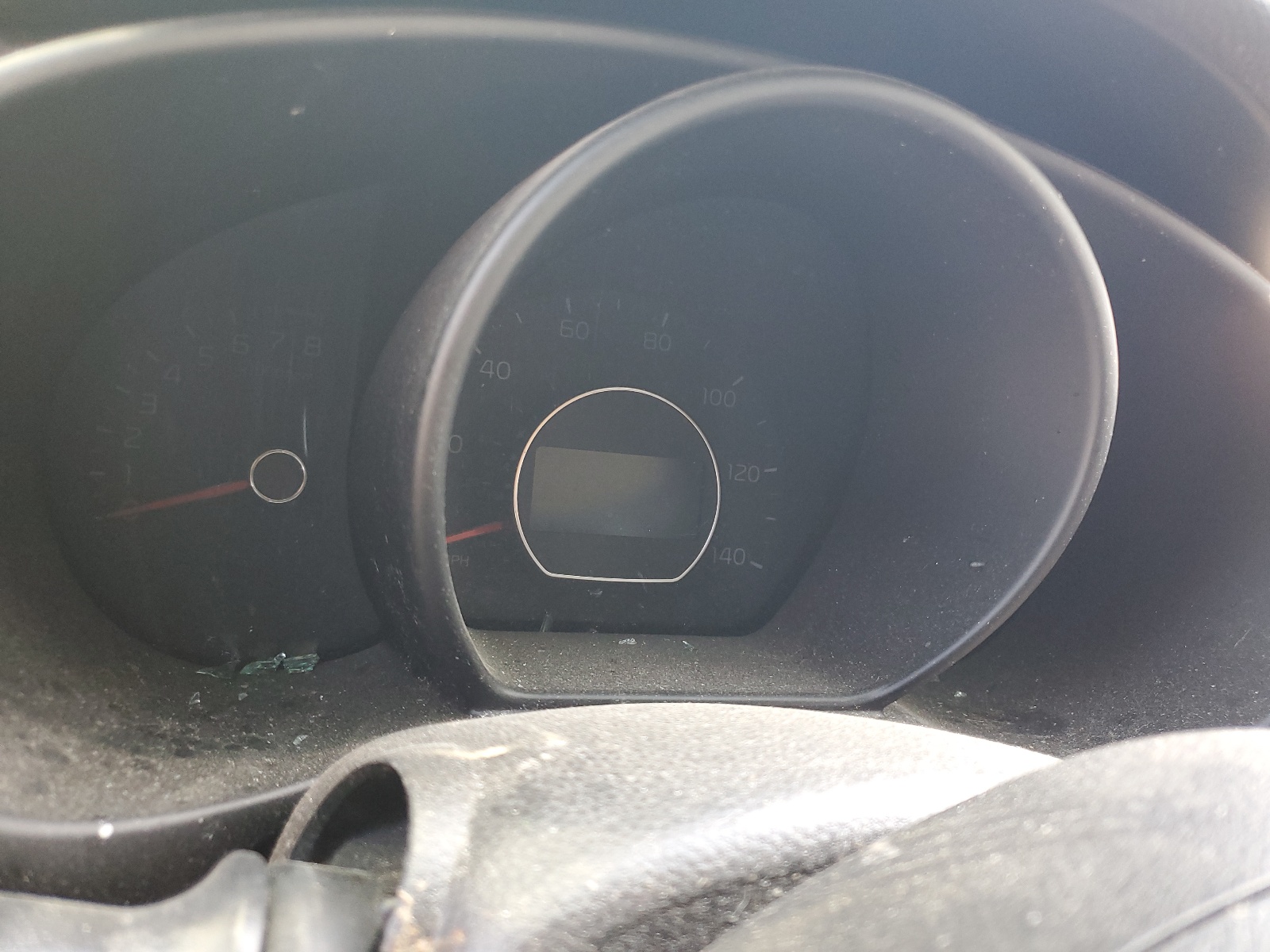 KNDJN2A25J7582400 2018 Kia Soul