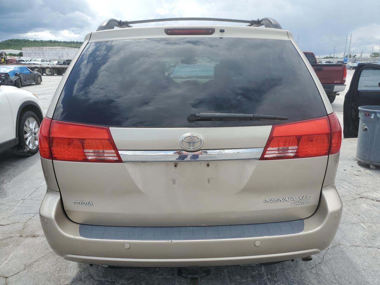 2004 Toyota Sienna Xle VIN: 5TDZA22C24S039974 Lot: 54825424