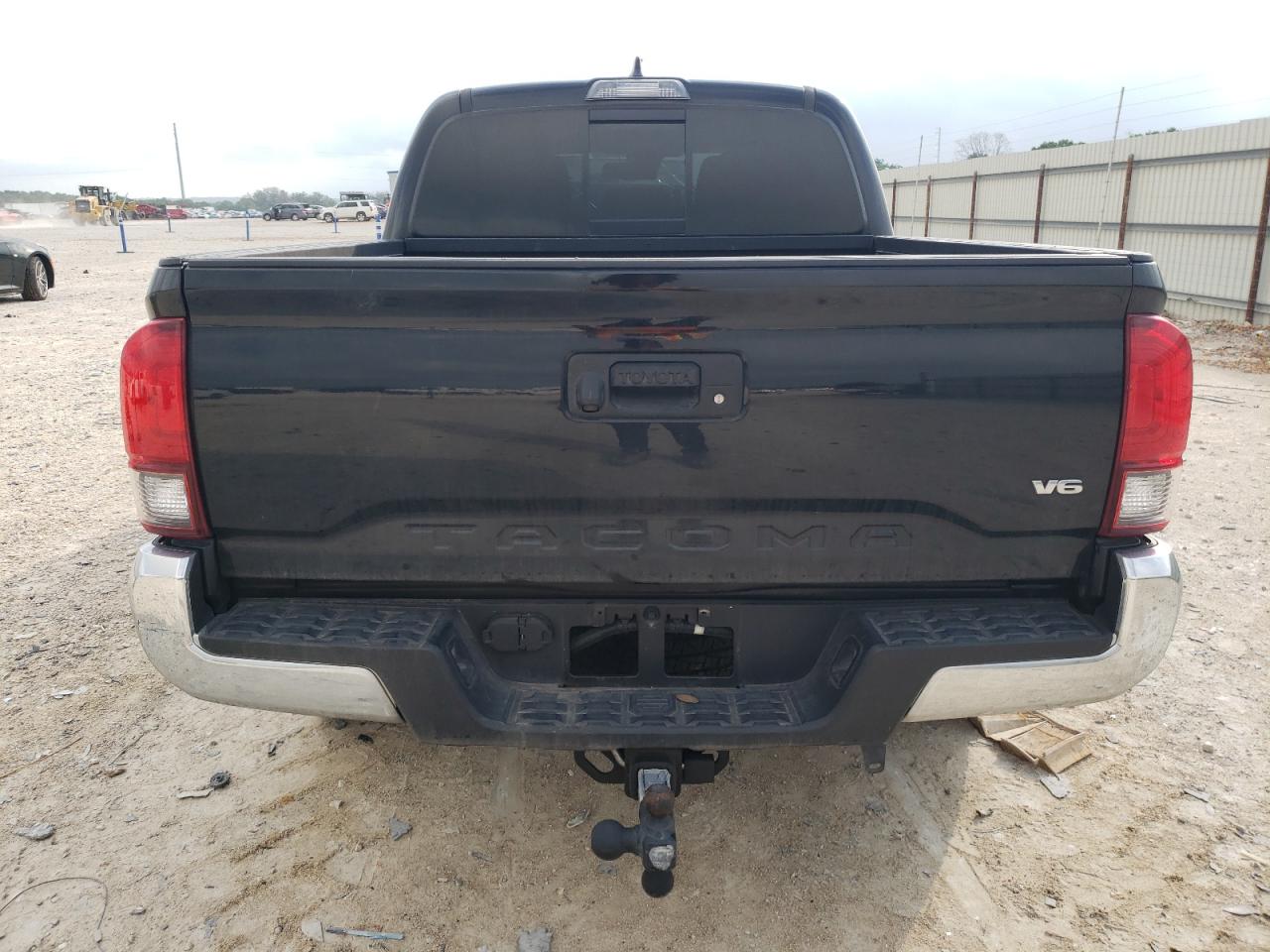 2018 Toyota Tacoma Double Cab VIN: 5TFAZ5CN2JX063270 Lot: 56738864