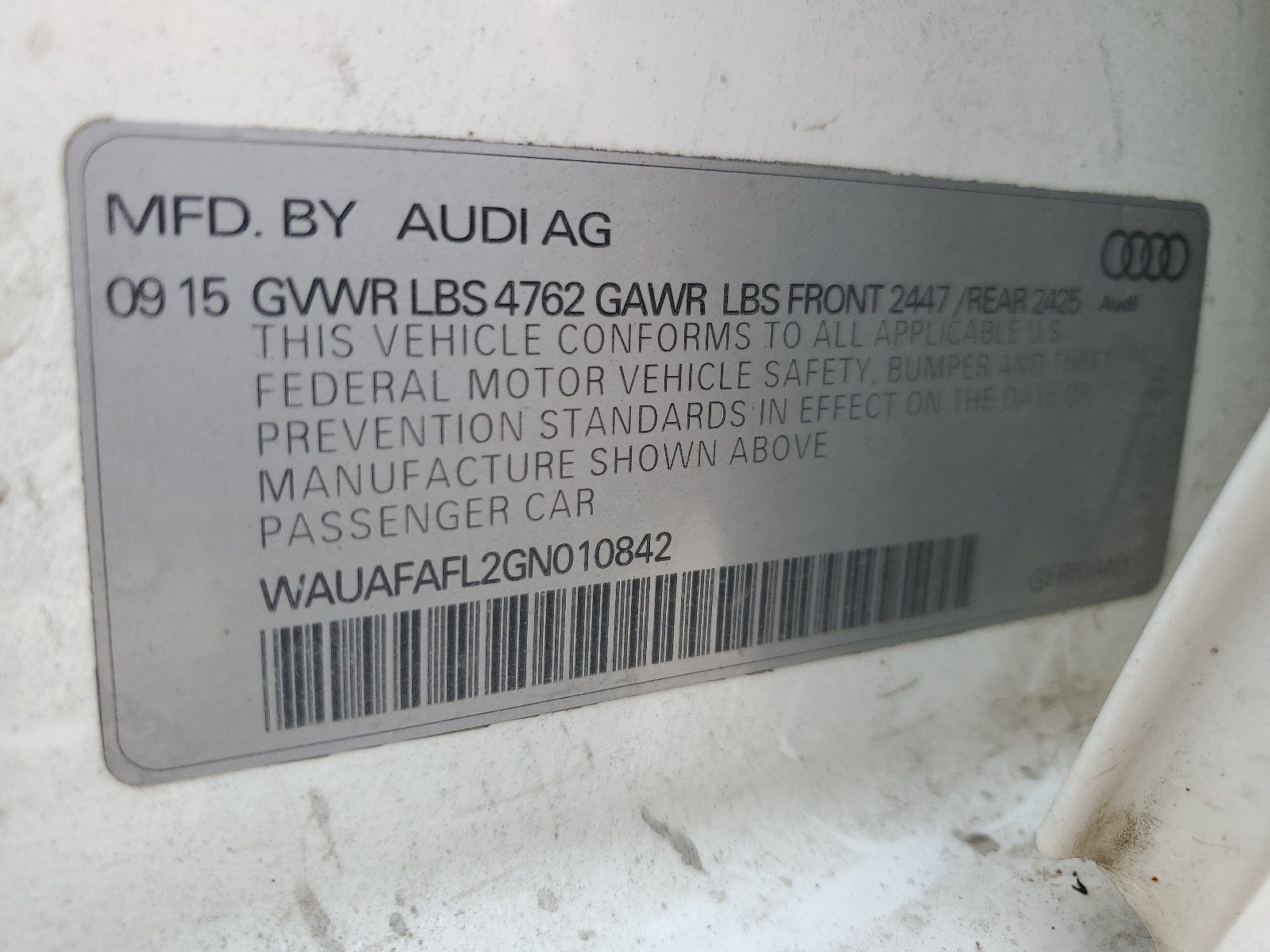 WAUAFAFL2GN010842 2016 Audi A4 Premium S-Line