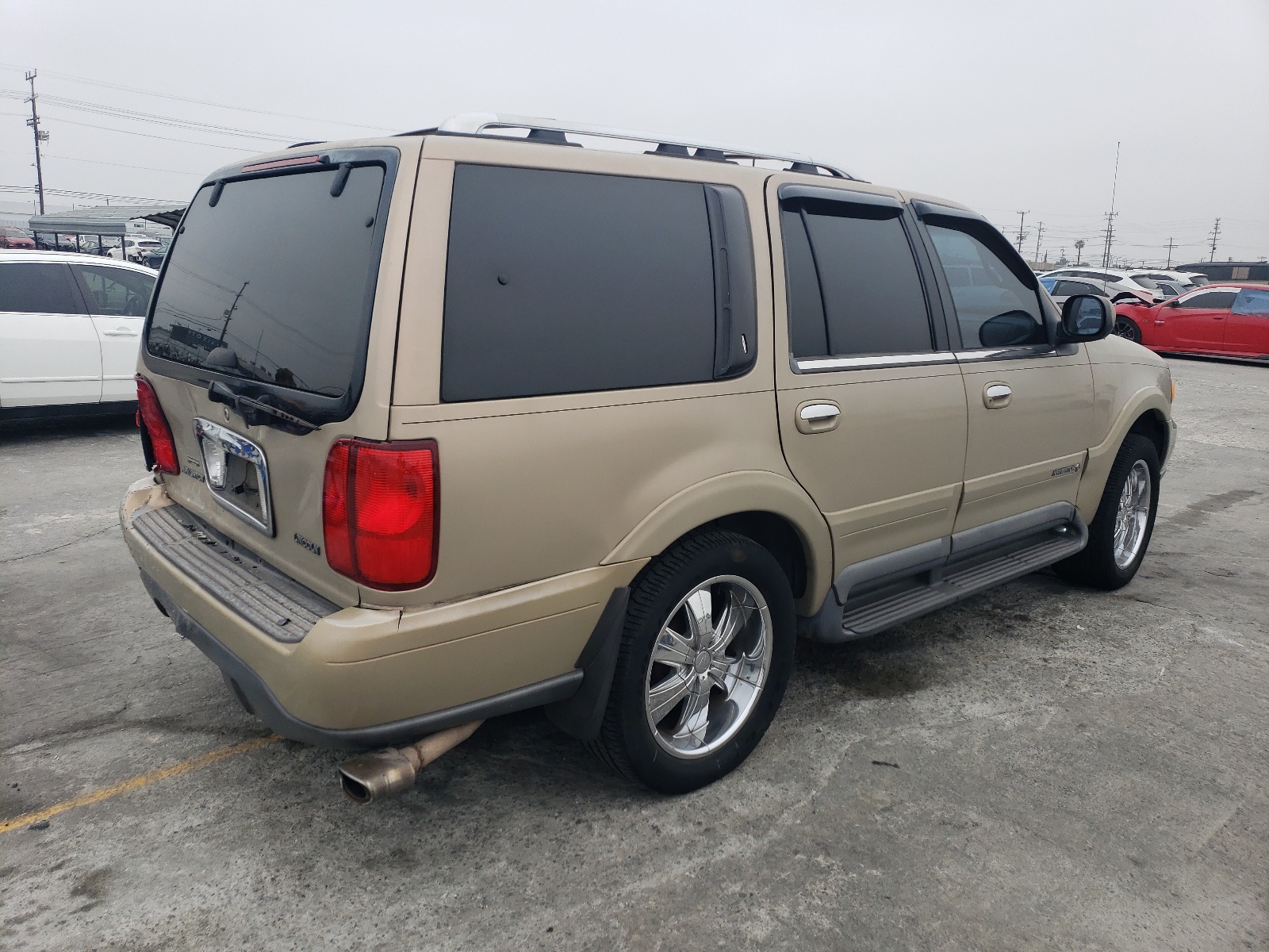 5LMPU28L3WLJ49113 1998 Lincoln Navigator