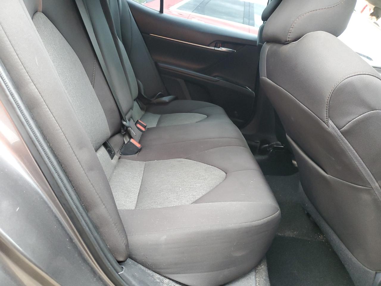 2019 Toyota Camry L VIN: 4T1B11HK4KU208603 Lot: 55419294