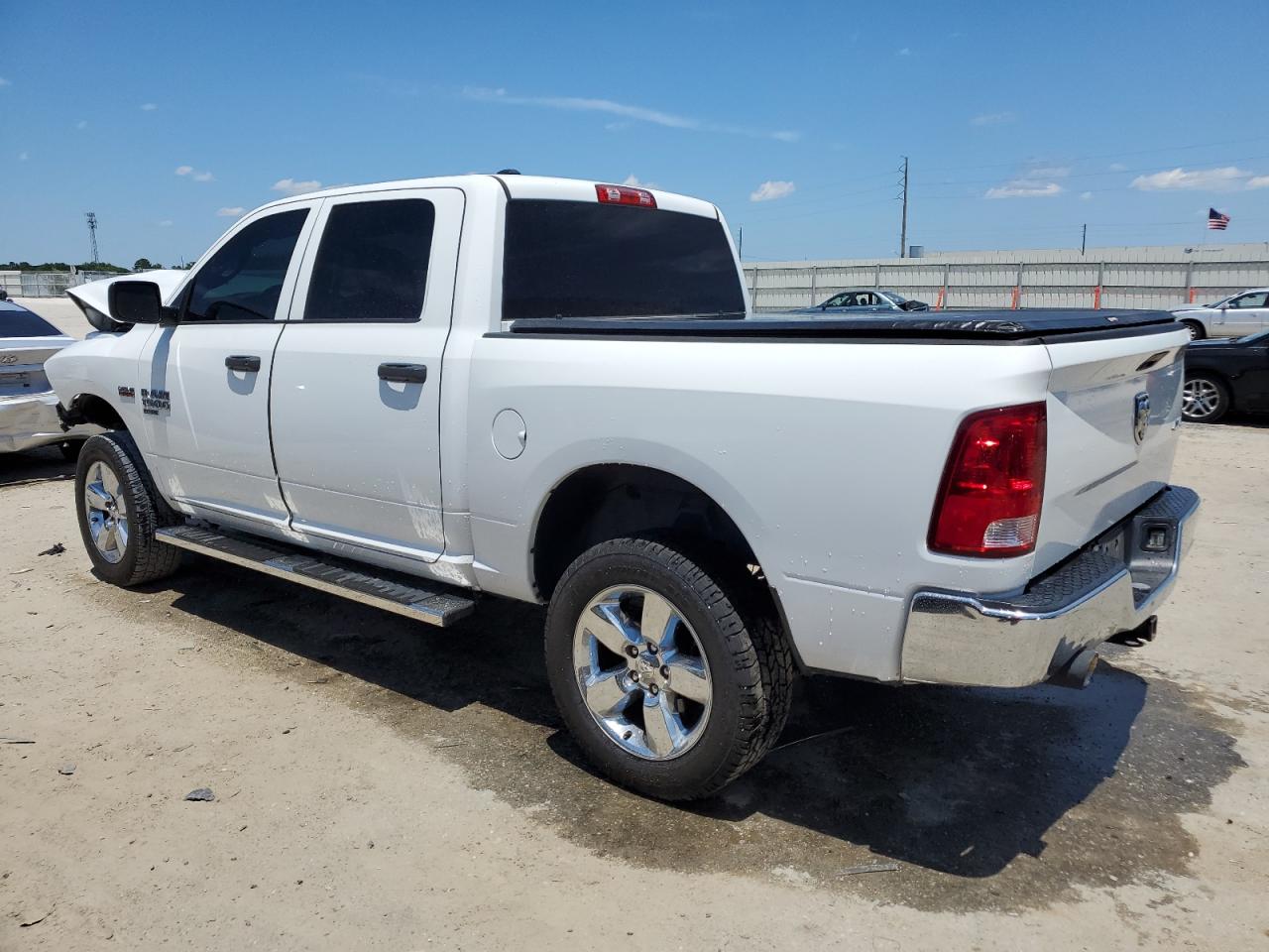 2019 RAM 1500 - Image 2