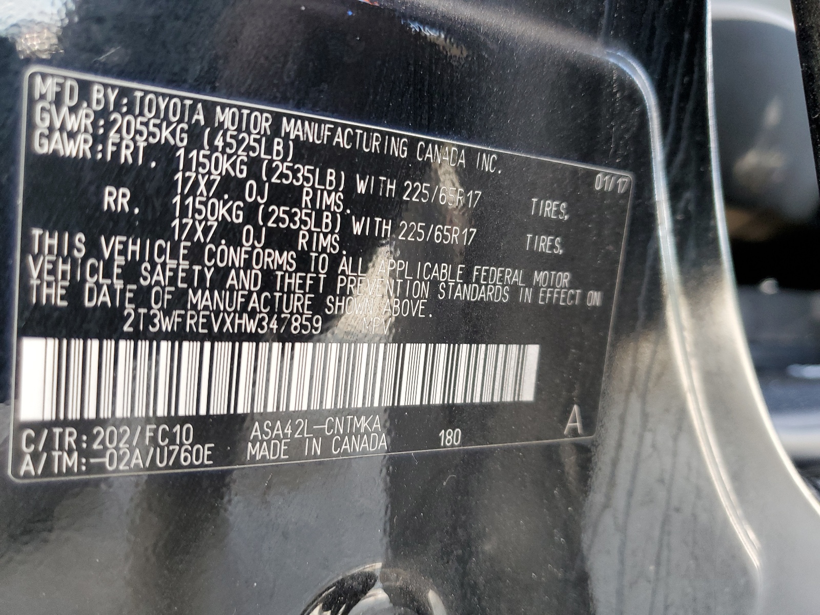 2T3WFREVXHW347859 2017 Toyota Rav4 Xle