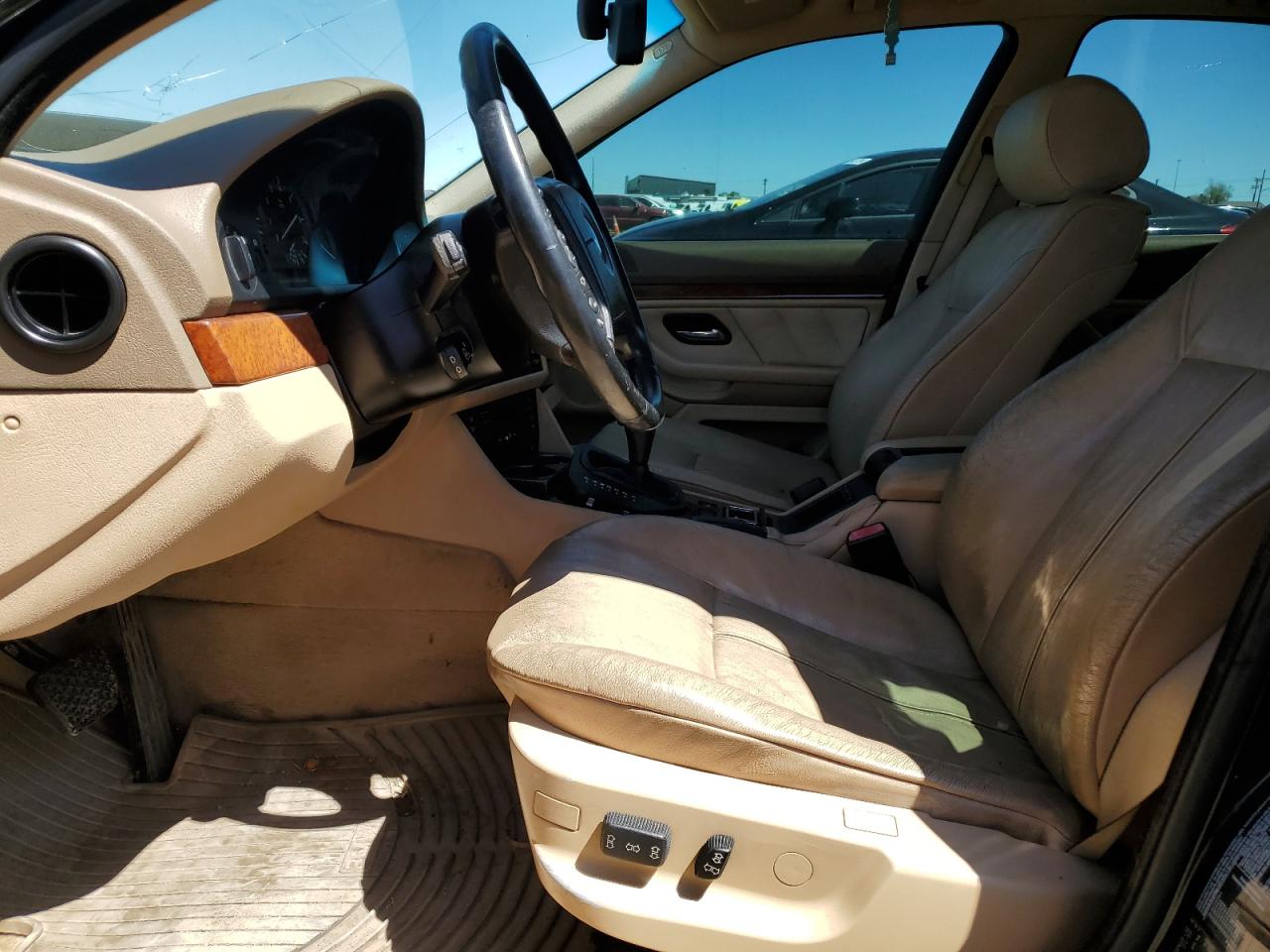 1999 BMW 528 I Automatic VIN: WBADM6335XBY31228 Lot: 56449444