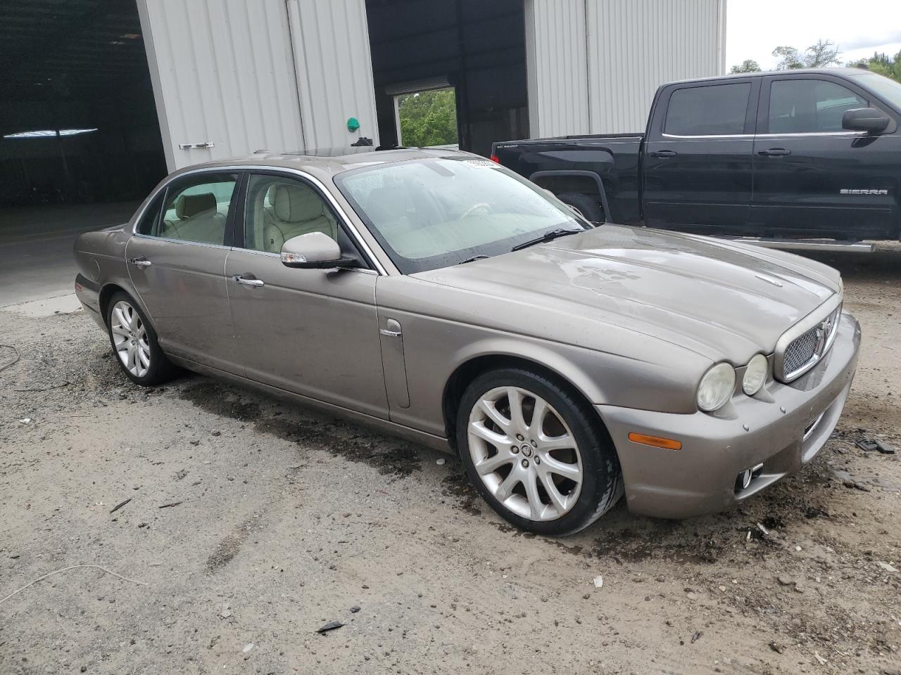 2008 Jaguar Xj8 L VIN: SAJWA79B58SH28504 Lot: 55933804