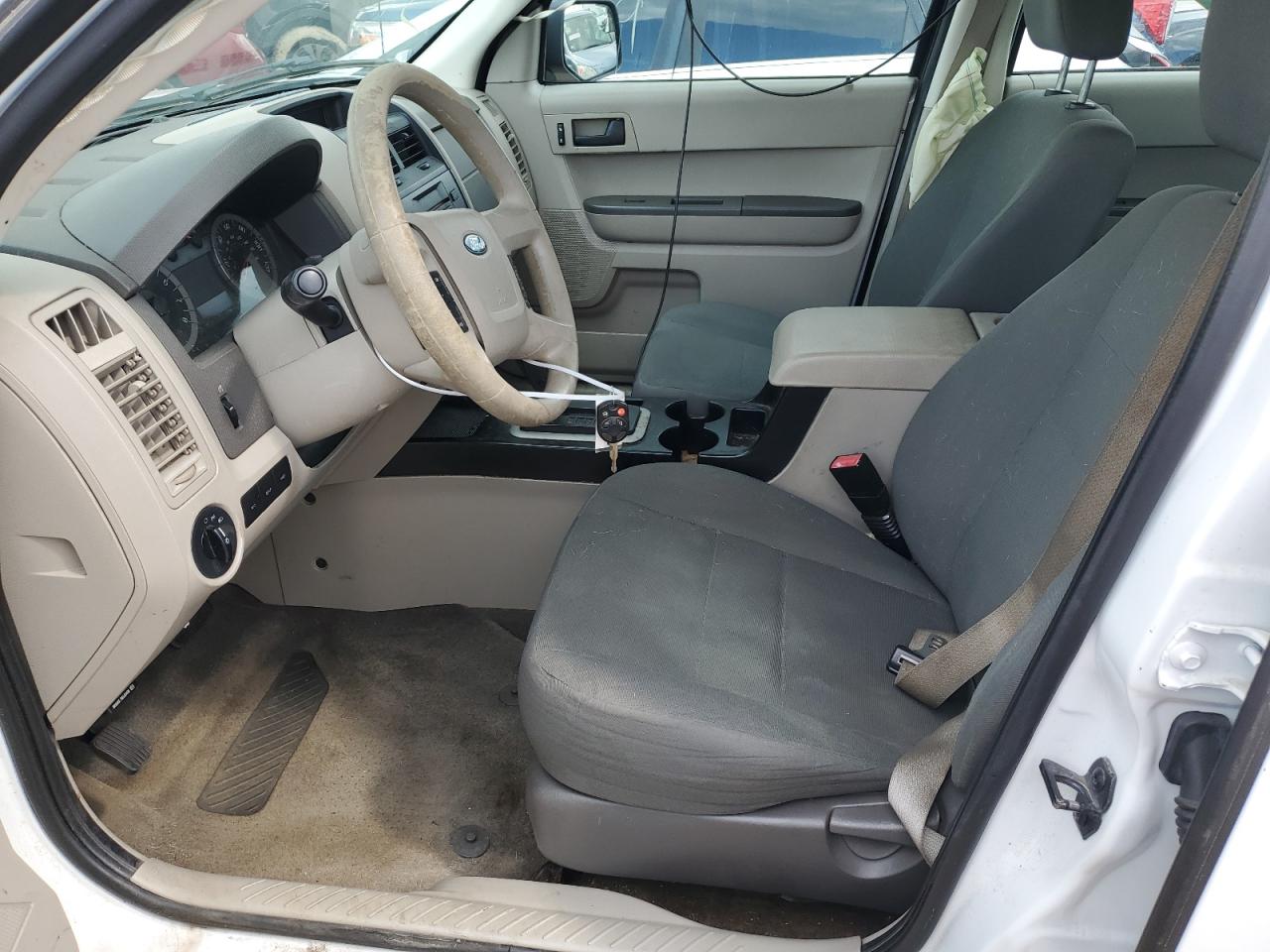 2011 Ford Escape - Image 7