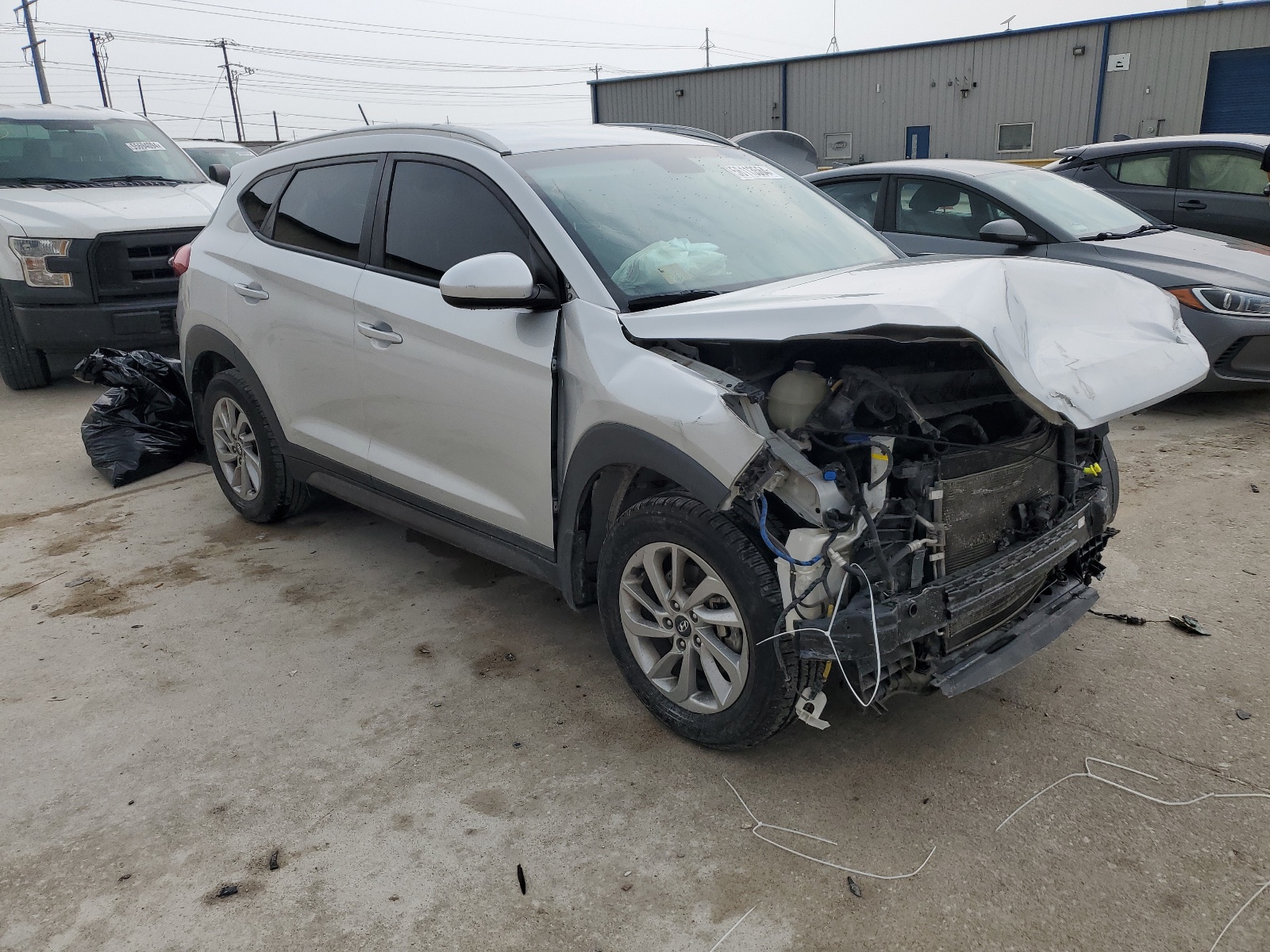 2016 Hyundai Tucson Limited vin: KM8J33A48GU195052