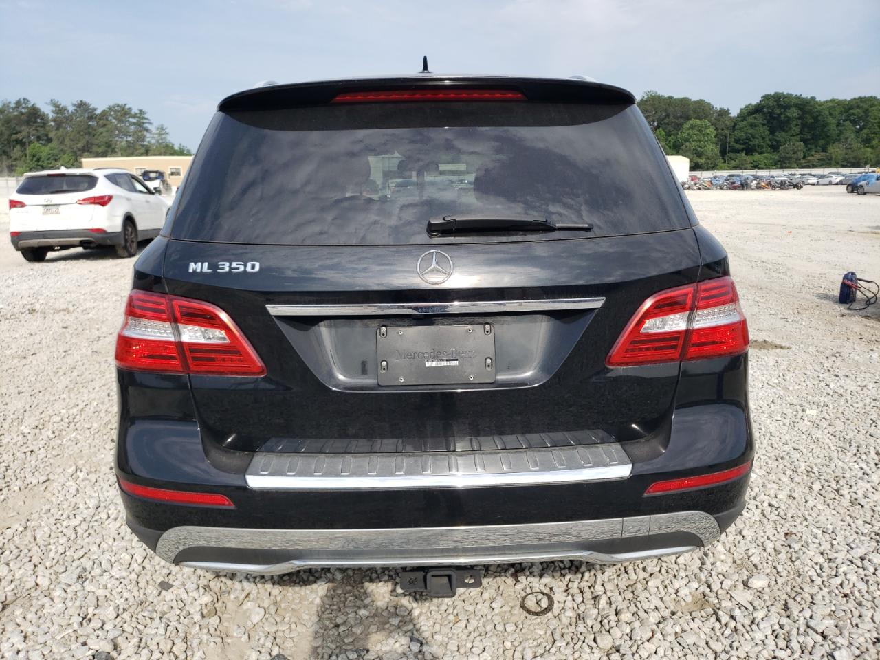 2015 Mercedes-Benz Ml 350 VIN: 4JGDA5JB4FA570352 Lot: 56307044