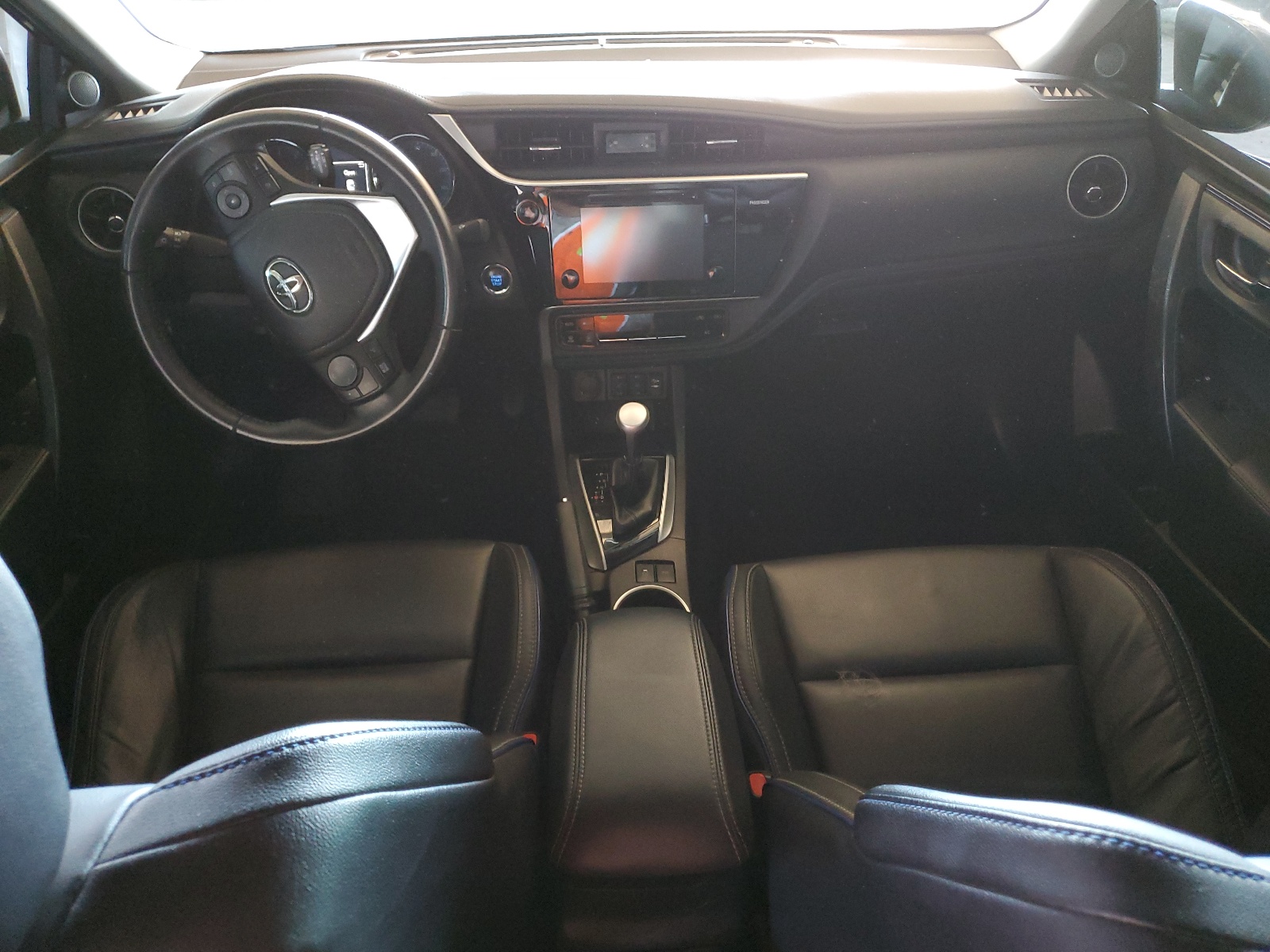 5YFBURHE9HP692018 2017 Toyota Corolla L