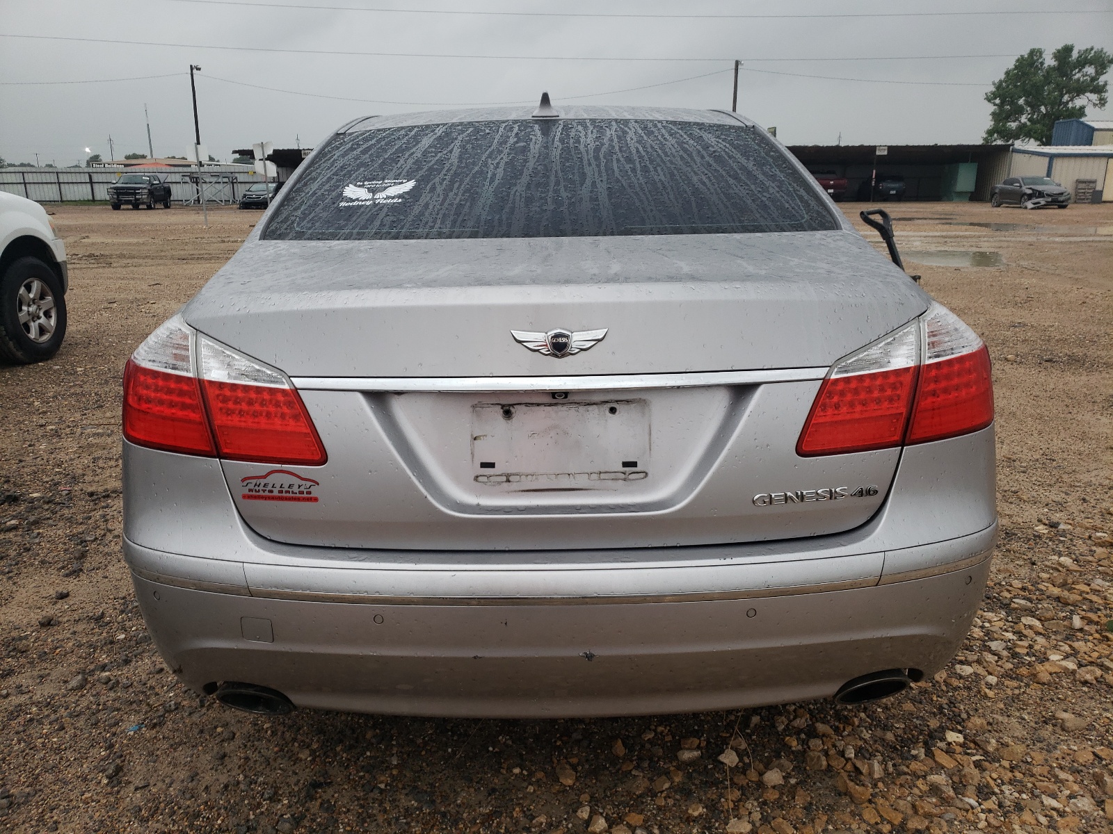 KMHGC4DF9BU131981 2011 Hyundai Genesis 4.6L