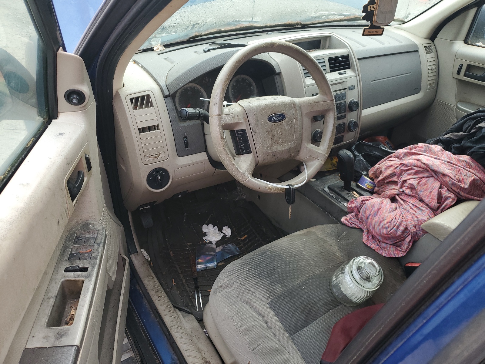 1FMCU03198KC06161 2008 Ford Escape Xlt