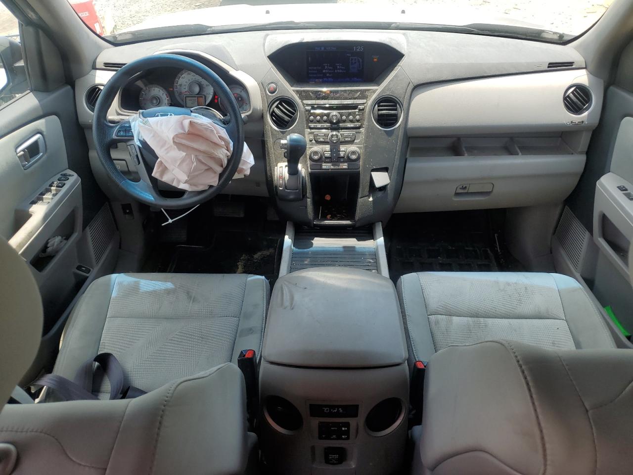 5FNYF3H26FB020577 2015 Honda Pilot Lx