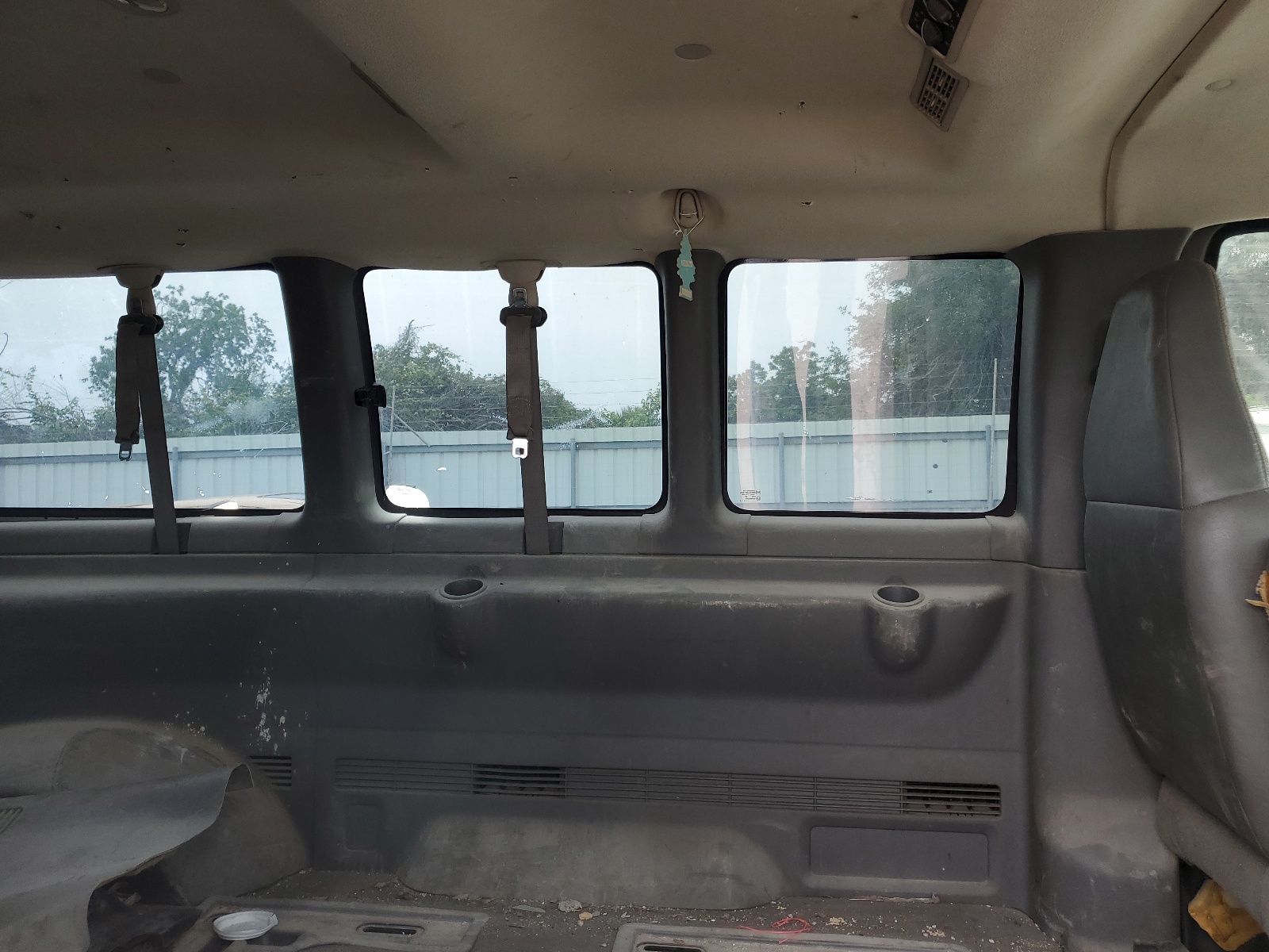 1GAGG25V361238155 2006 Chevrolet Express G2500 Ls