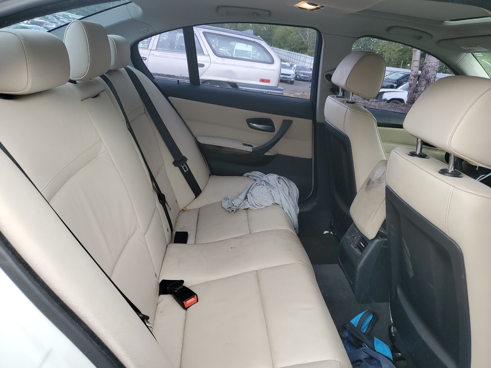 WBAPK7C5XAA462521 2010 BMW 328 Xi