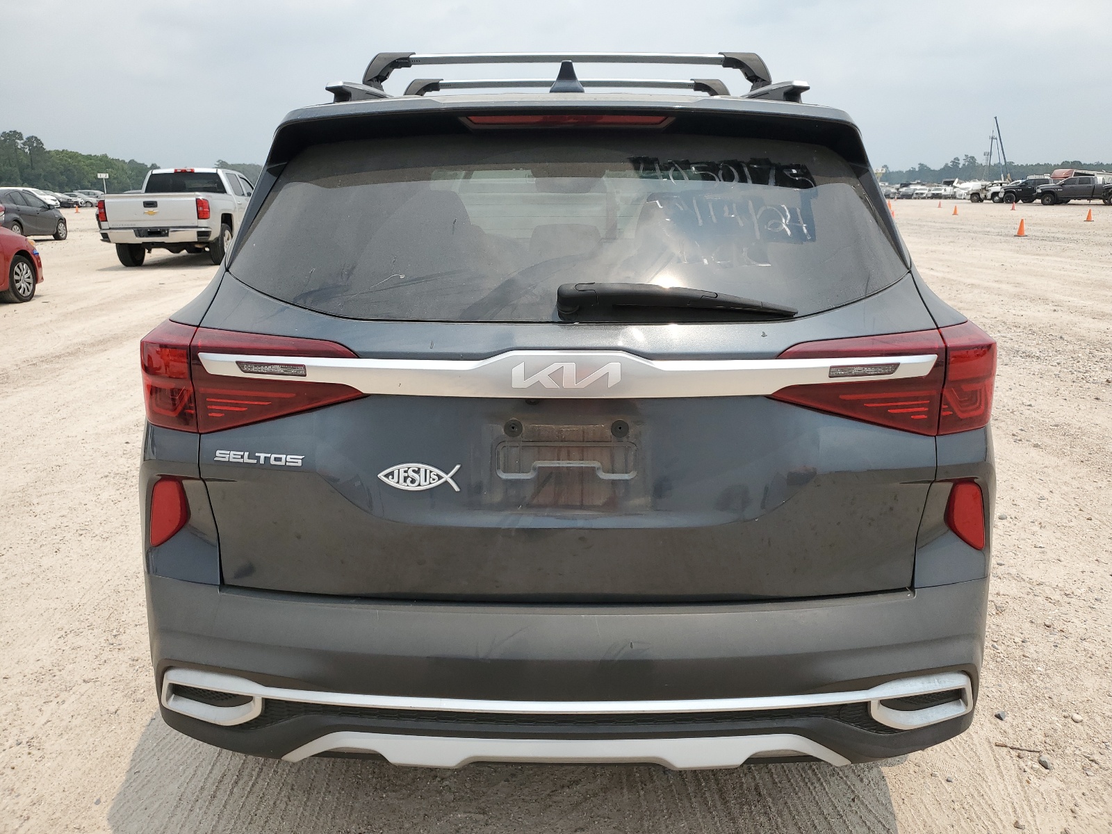 KNDEU2AA8P7372653 2023 Kia Seltos S