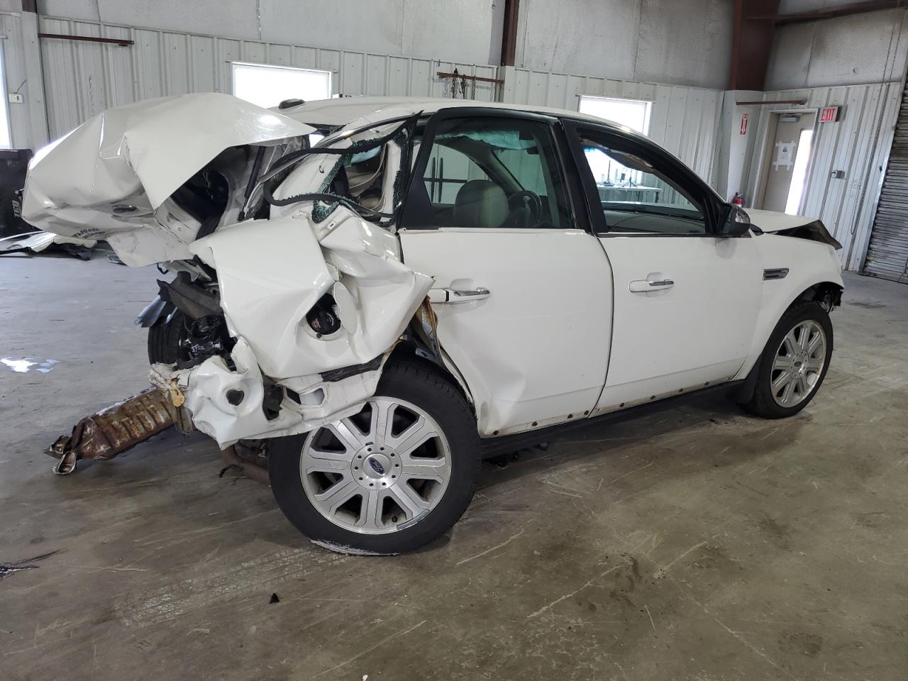 2009 Ford Taurus - Image 3